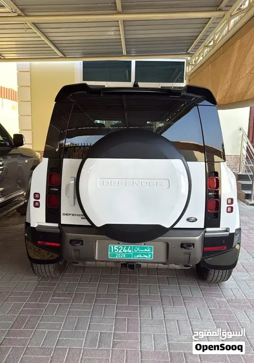 Land Rover Defender 2021 photo 3