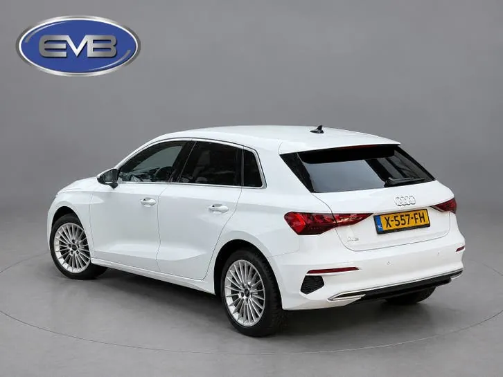 Audi A3 2023 photo 3