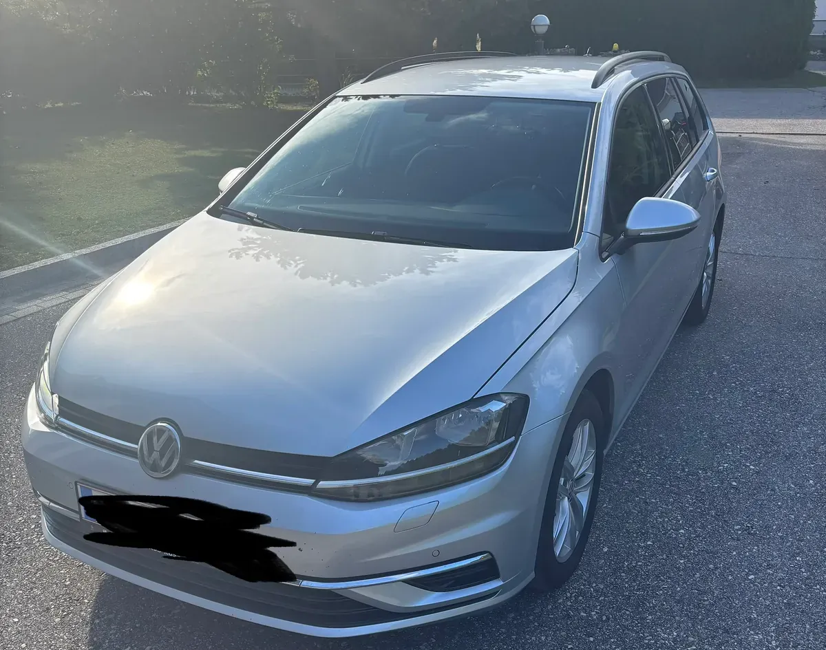 Volkswagen Golf 2018 photo 2