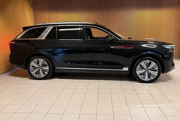 Hongqi E-Hs9 2022 photo 3