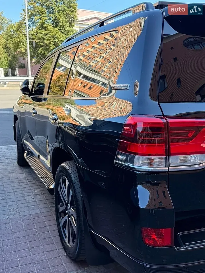 Toyota Land Cruiser 2019 photo 4