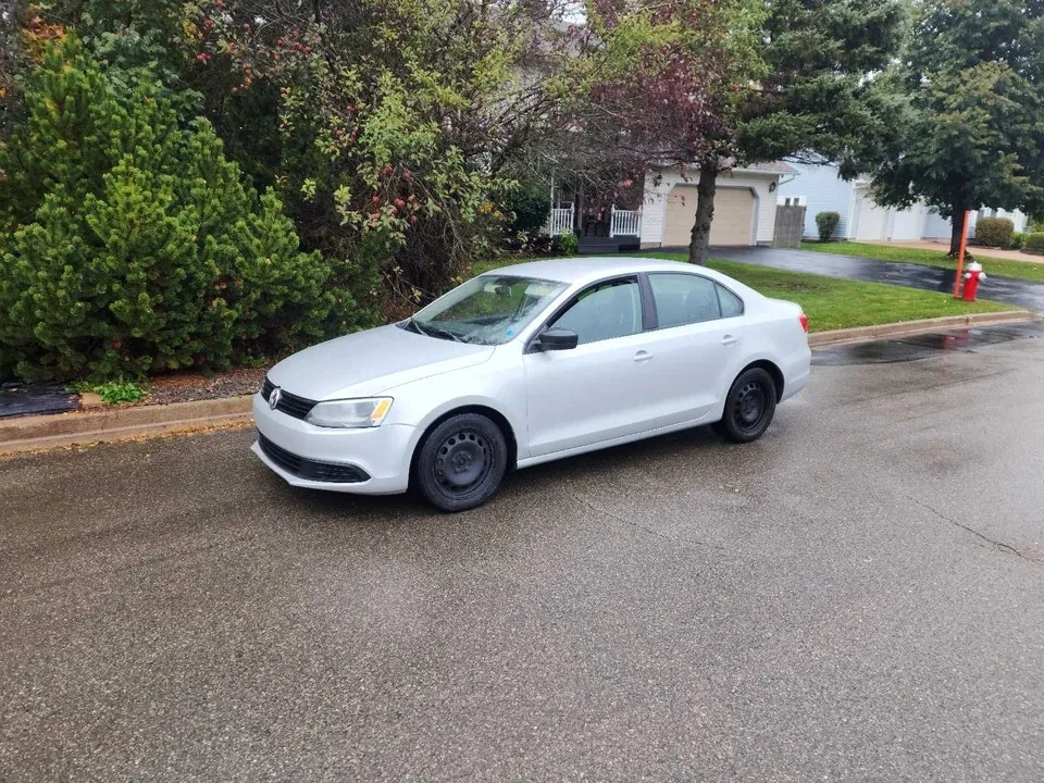 Volkswagen Jetta 2011 photo 4