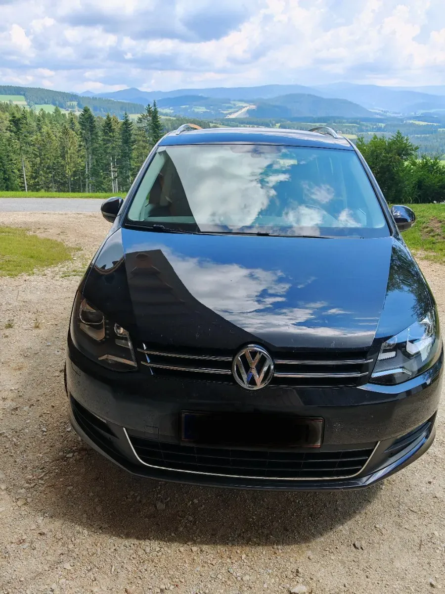 Volkswagen Sharan 2012 photo 3