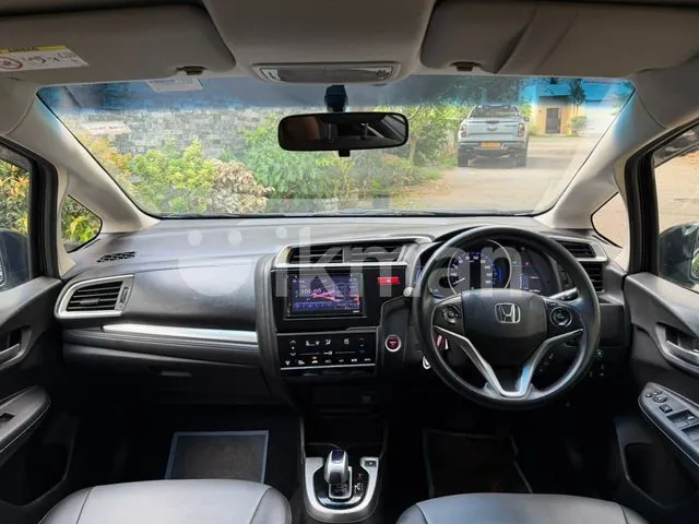 Honda Fit 2016 photo 3