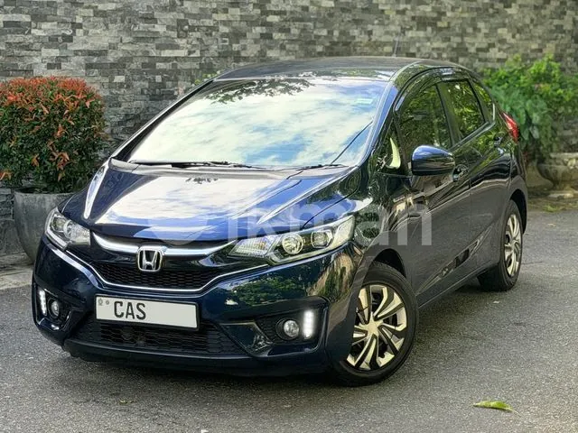 Honda Fit 2016 photo 2
