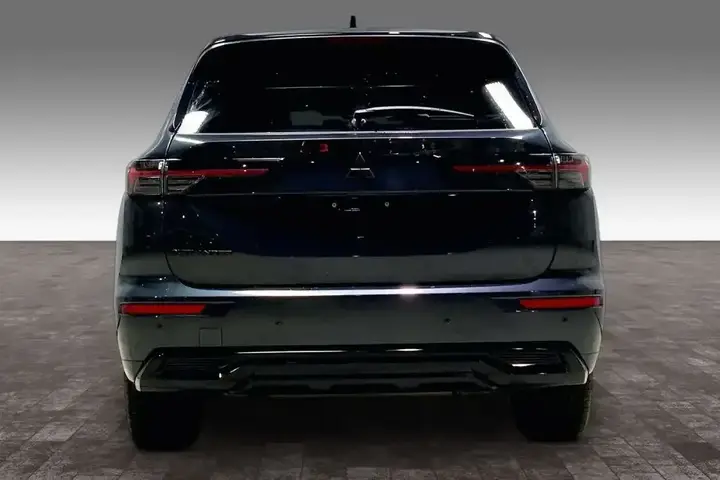 Mitsubishi Outlander 2026 photo 4