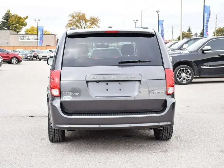 Dodge Grand Caravan 2015 photo 5