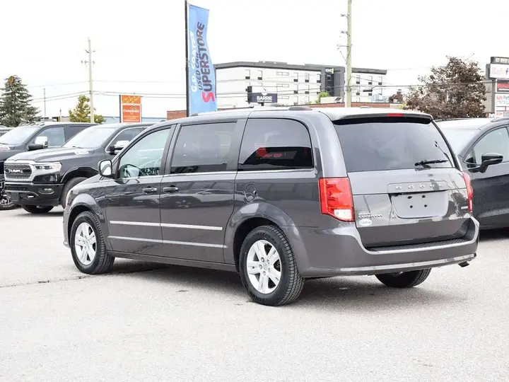 Dodge Grand Caravan 2015 photo 4