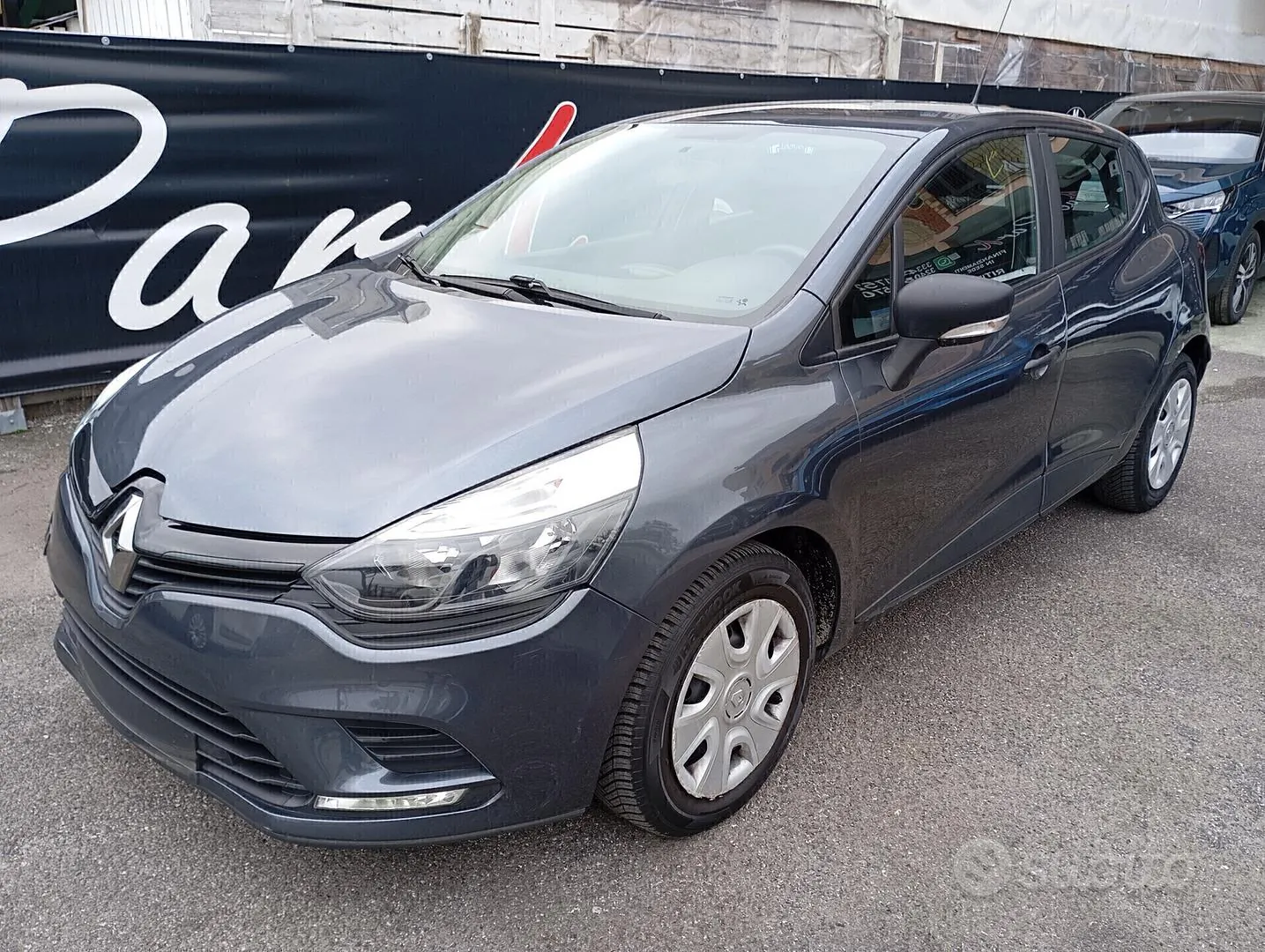 Renault Clio 2019 photo 2