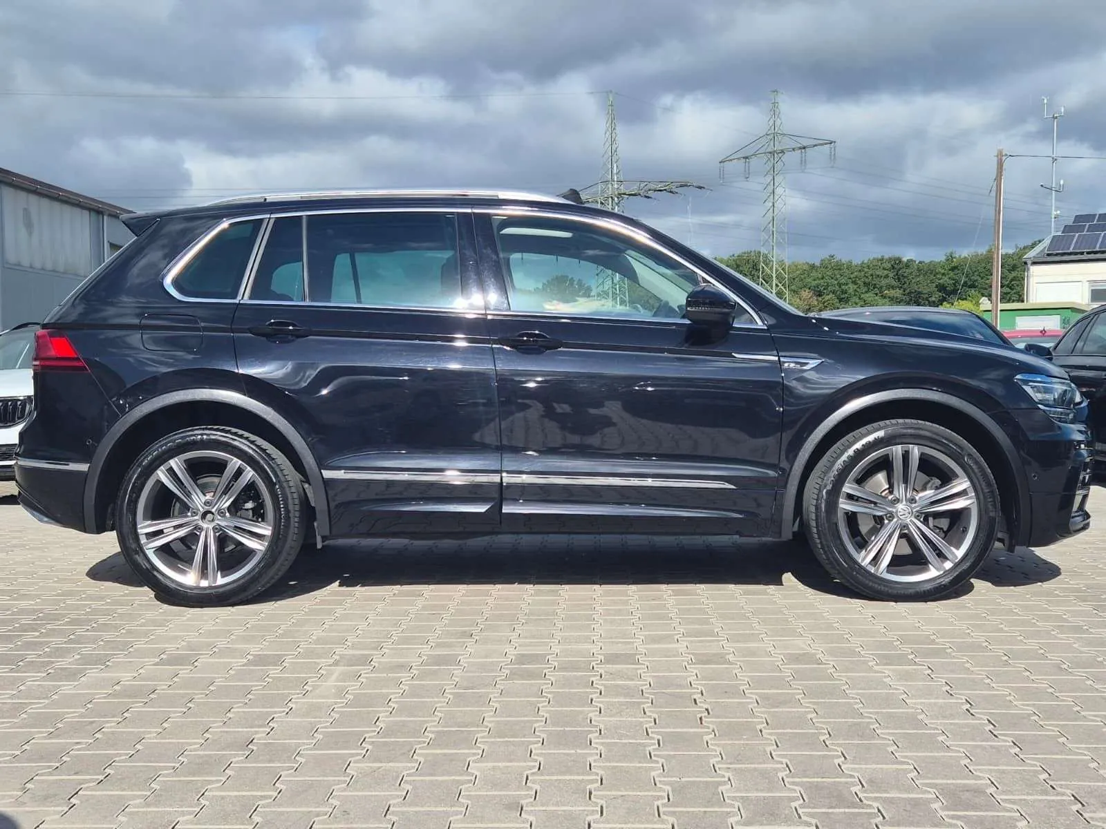 Volkswagen Tiguan 2018 photo 3