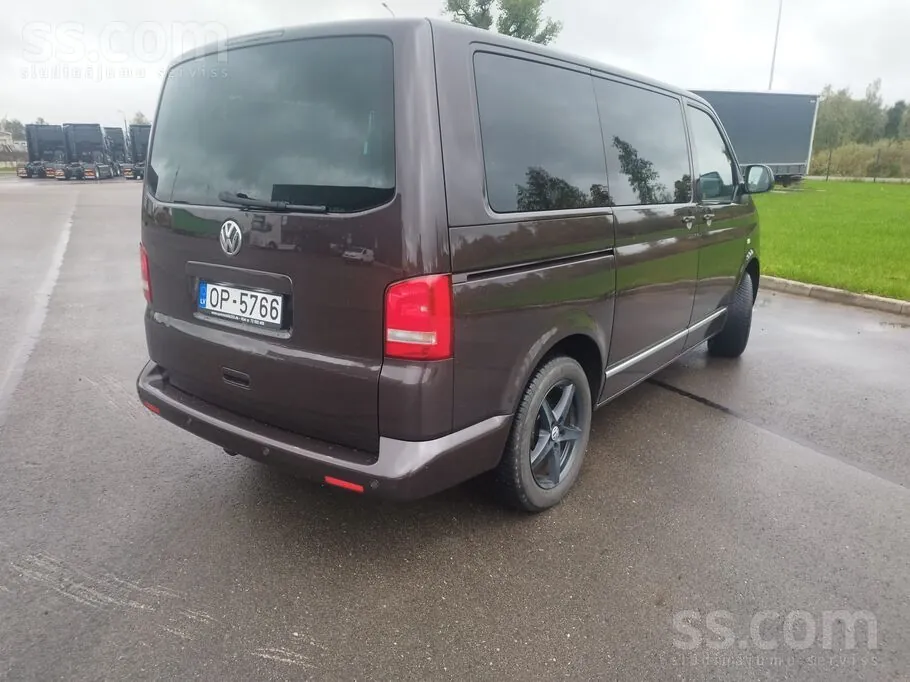 Volkswagen Multivan 2012 photo 4