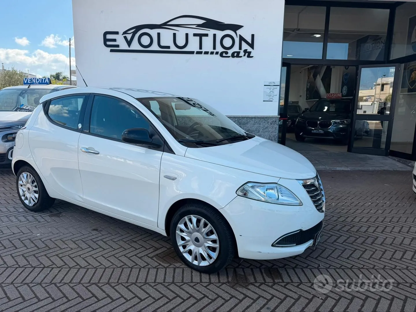 Lancia Ypsilon 2015 photo 5