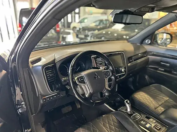 Mitsubishi Outlander 2020 photo 5
