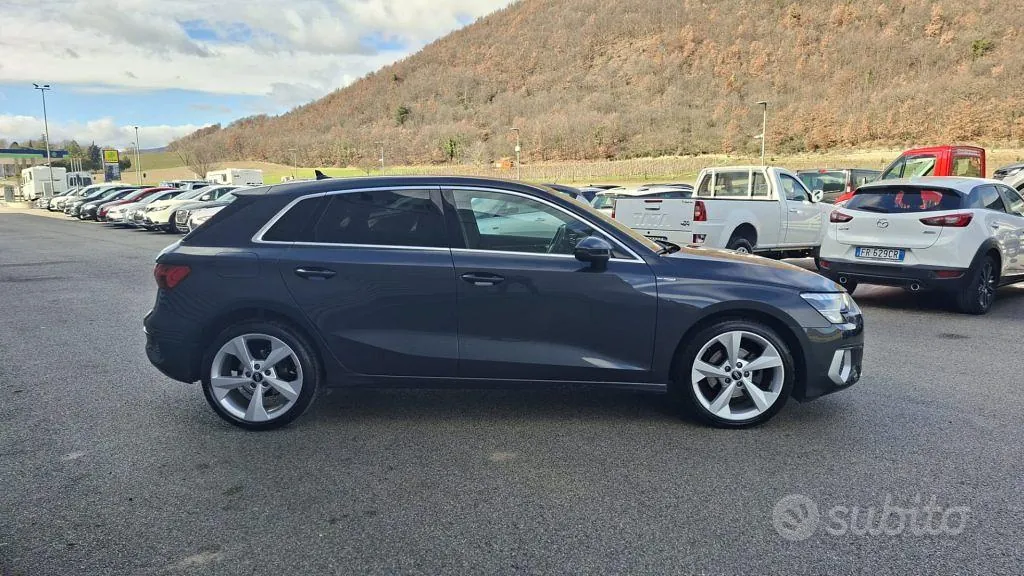 Audi A3 2022 photo 4