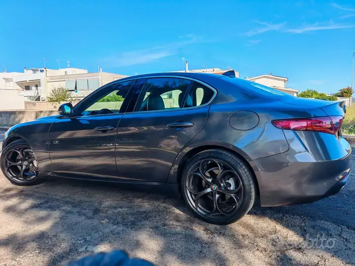 Alfa Romeo Giulia