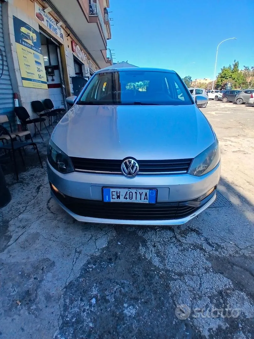 Volkswagen Polo 2014 photo 2