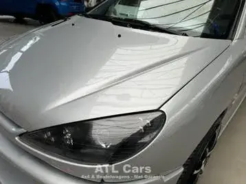 Peugeot 206 2002 photo 3