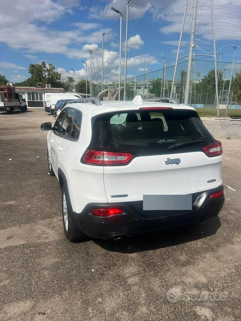Jeep Cherokee 2014 photo 4
