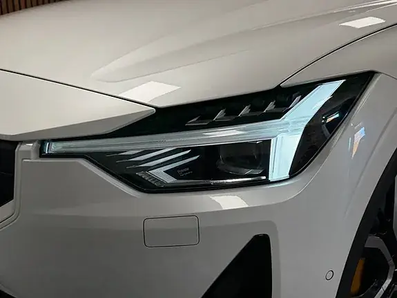 Polestar 2 2021 photo 3