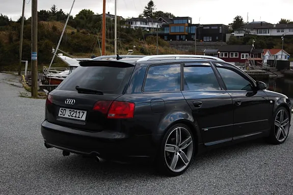 Audi A4 2006 photo 5