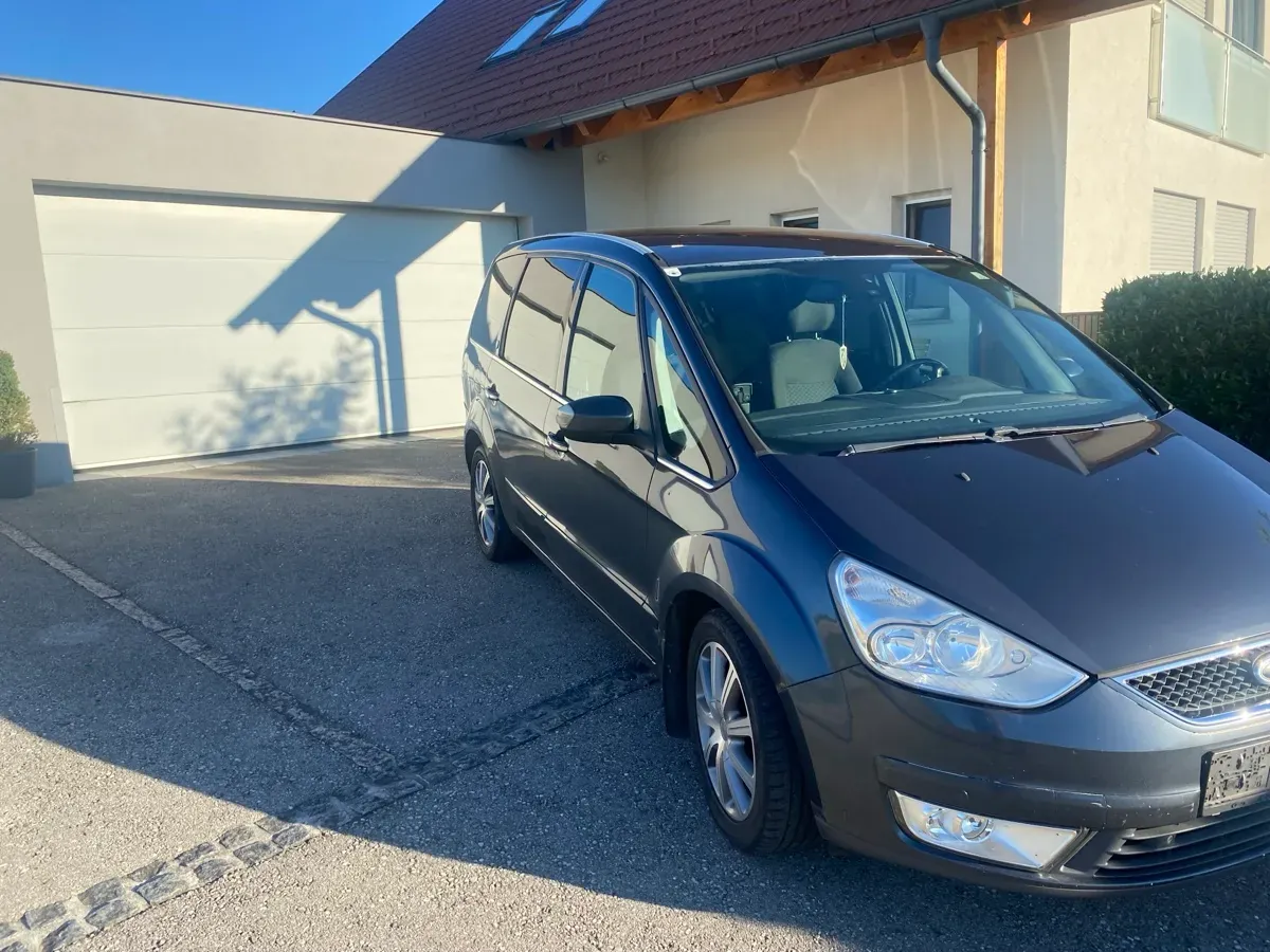 Ford Galaxy 2007 photo 3
