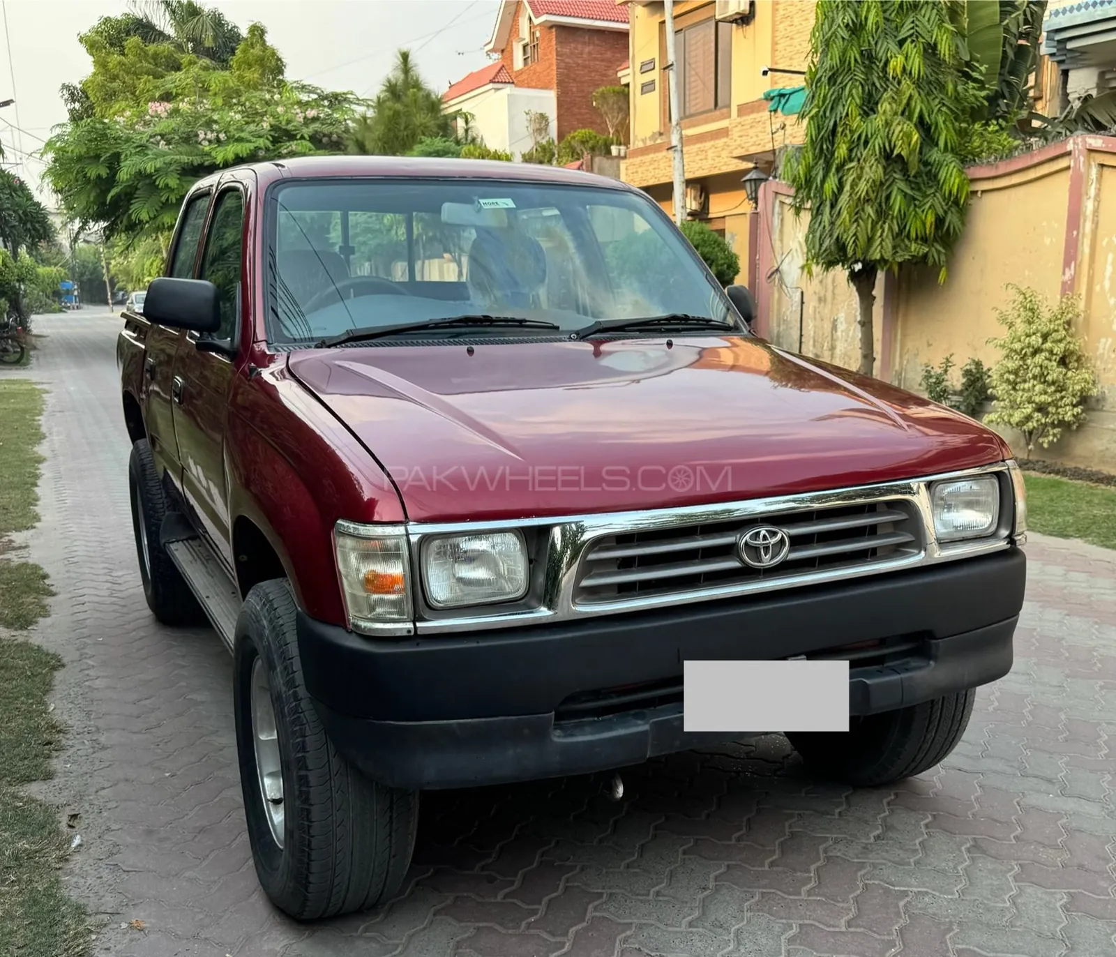 Toyota Hilux