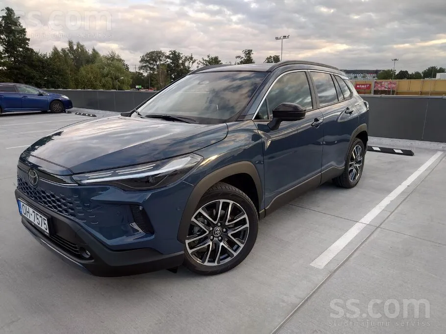 Toyota Corolla Cross 2025 photo 2