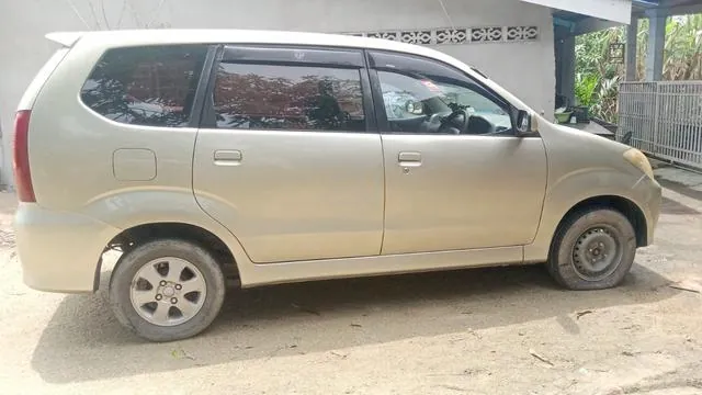 Toyota Avanza