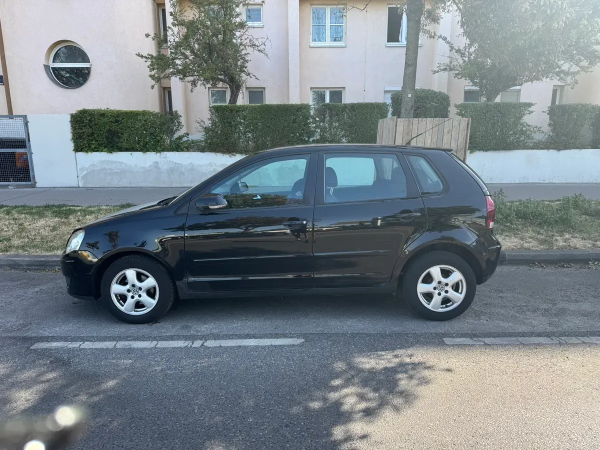 Volkswagen Polo 2007 photo 2