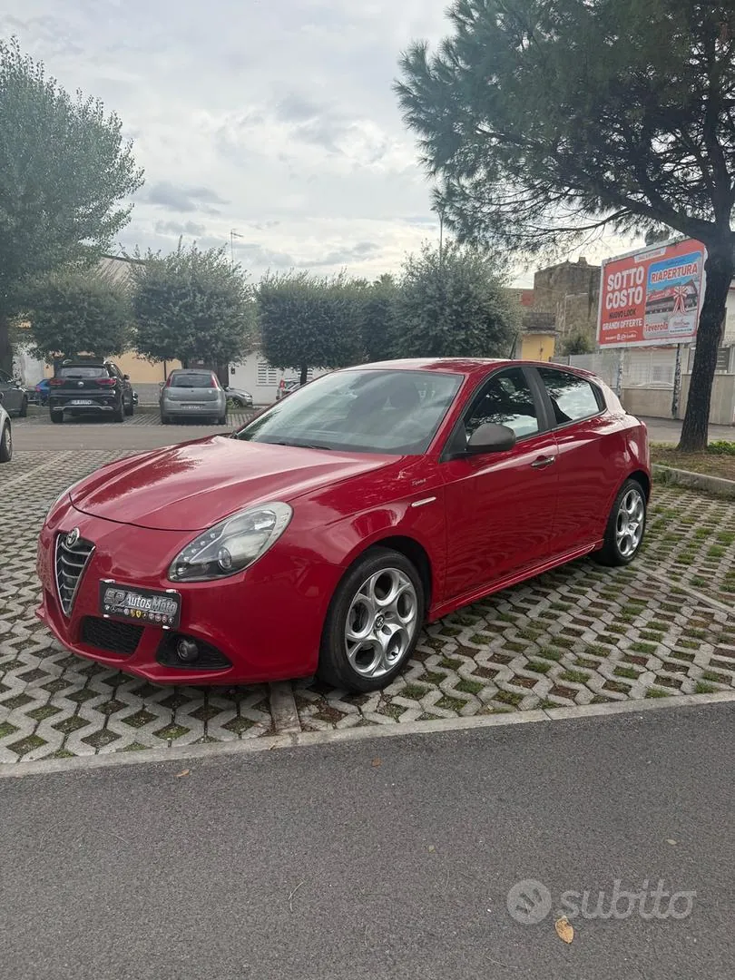 Alfa Romeo Giulietta 2016 photo 3