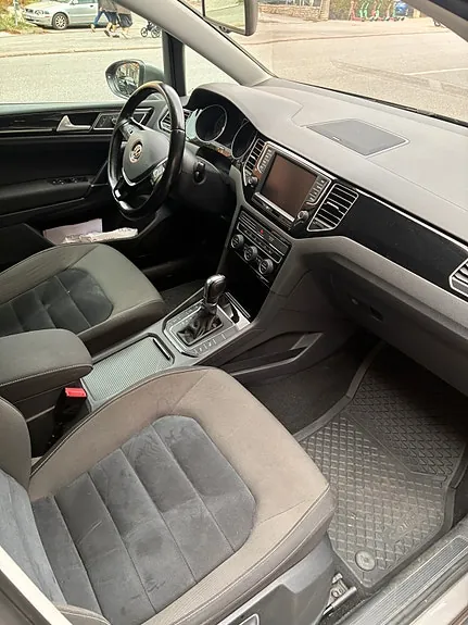 Volkswagen Golf Sportsvan 2014 photo 4