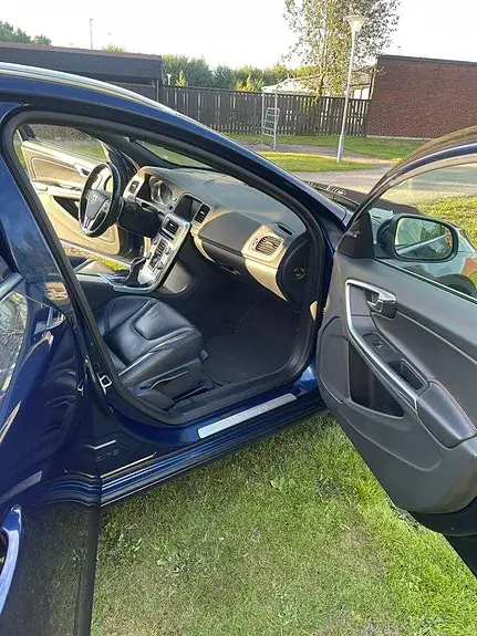 Volvo V60 2015 photo 5