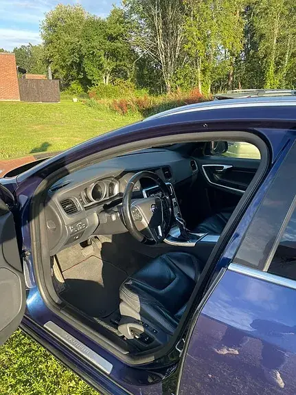 Volvo V60 2015 photo 3