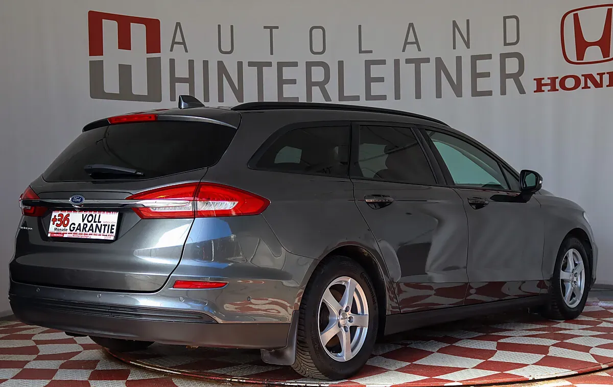 Ford Mondeo 2022 photo 2