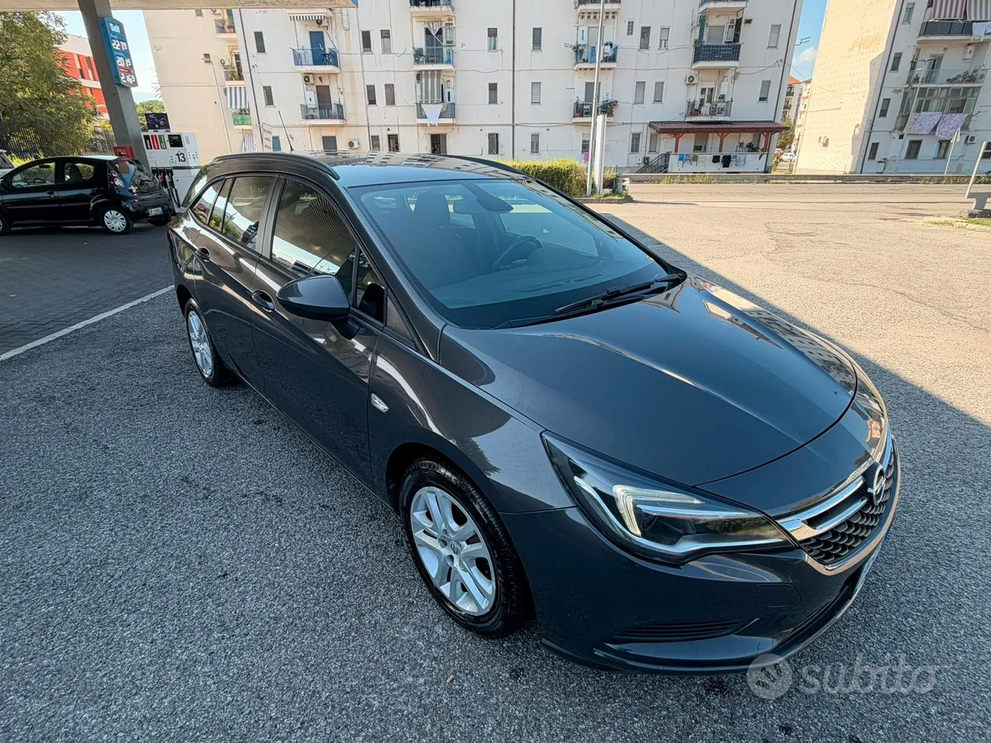 Opel Astra 2017 photo 2
