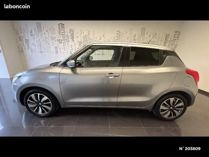 Suzuki Swift 2018 photo 2