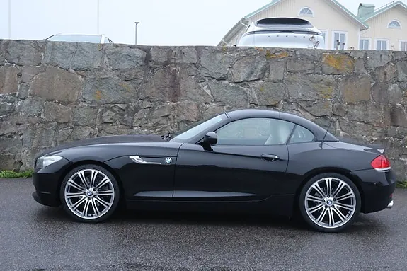 BMW Z4 2010 photo 4
