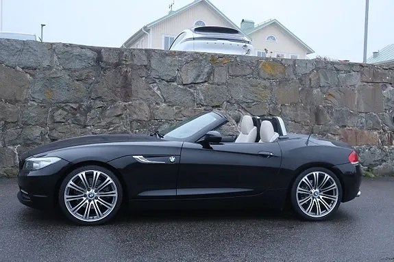 BMW Z4 2010 photo 5