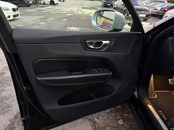 Volvo Xc60 2018 photo 5