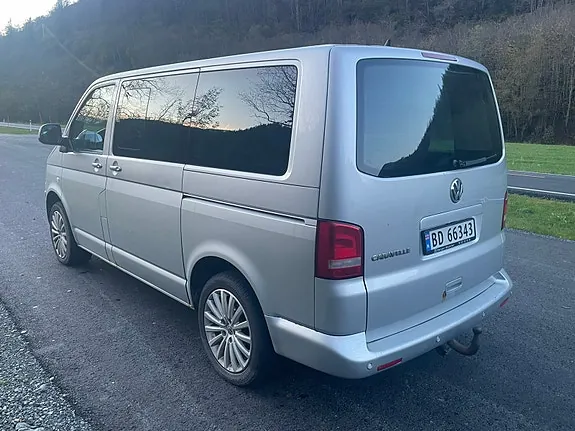 Volkswagen Caravelle 2010 photo 3