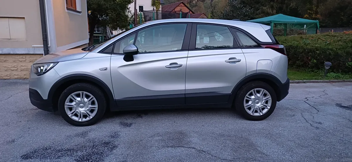 Opel Crossland X 2017 photo 2