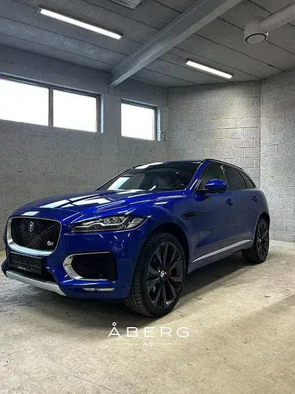Jaguar F-Pace