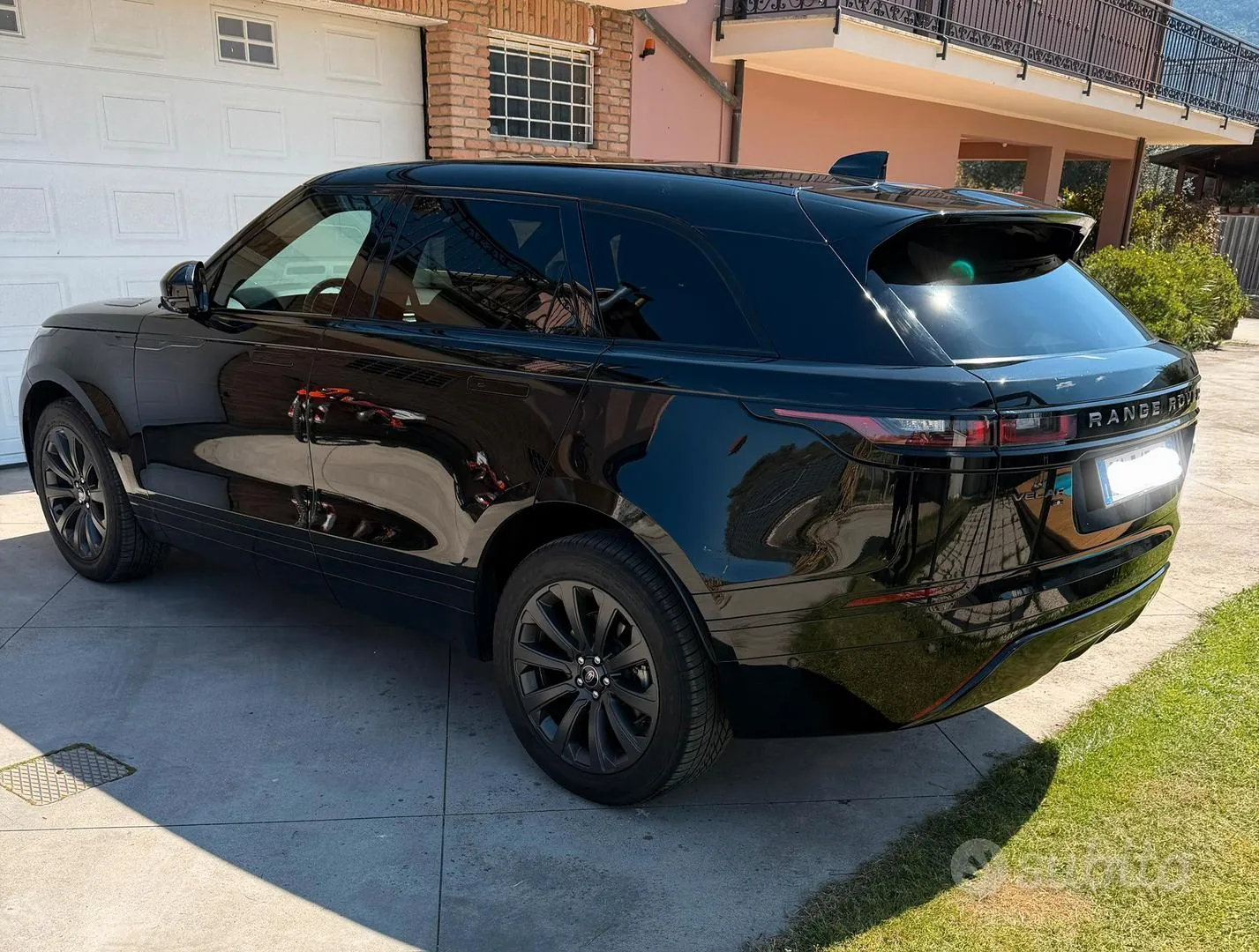 Land Rover Range Rover Velar 2021 photo 5