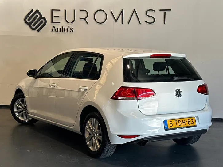 Volkswagen Golf 2014 photo 3