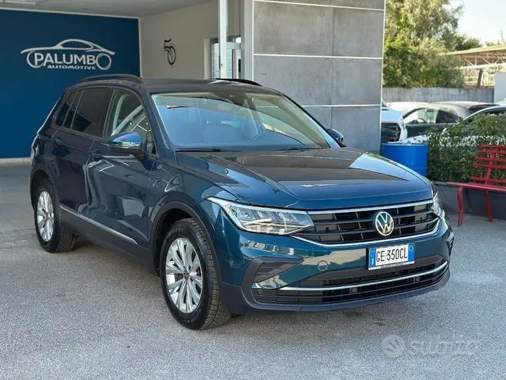 Volkswagen Tiguan 2021 photo 2