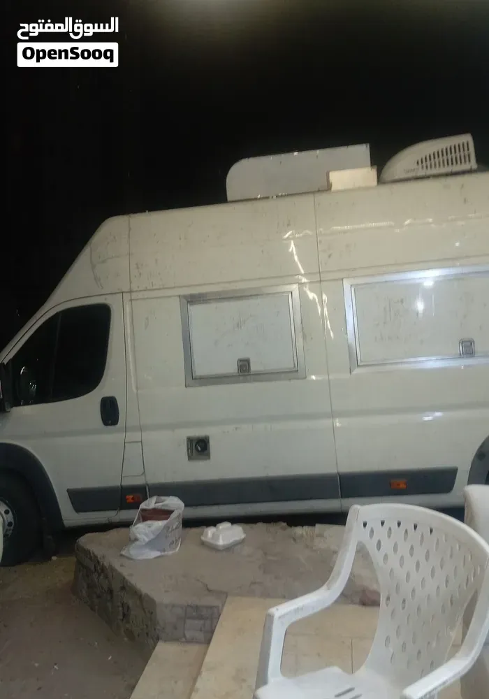 Peugeot Boxer 2018 photo 2