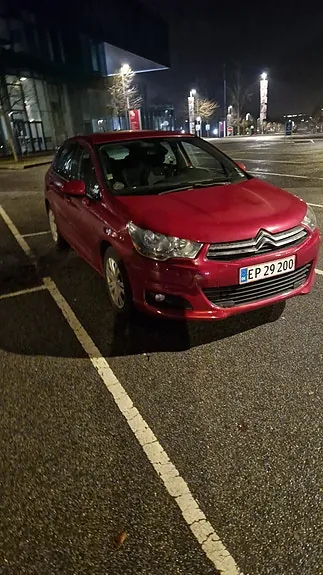 Citroen C4 2012 photo 3