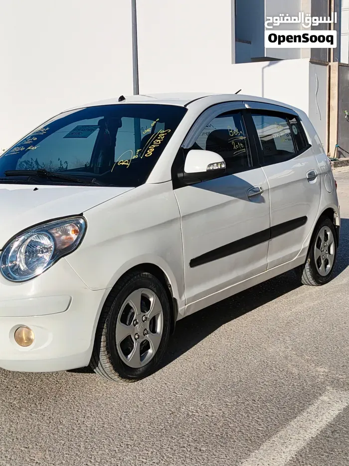 Kia Picanto 2010 photo 2