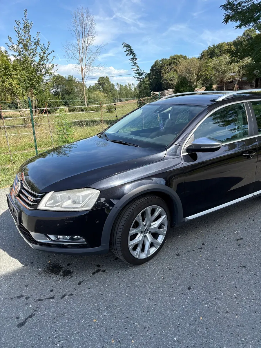 Volkswagen Passat 2014 photo 2