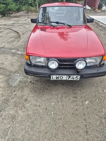 Saab 900 1984 photo 5